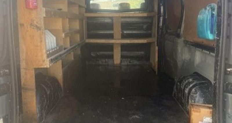 Image 4/4