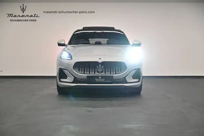 Blanc Utilisé 2024 Maserati Grecale Folgore SUV | 99 900 € - Image 1/4