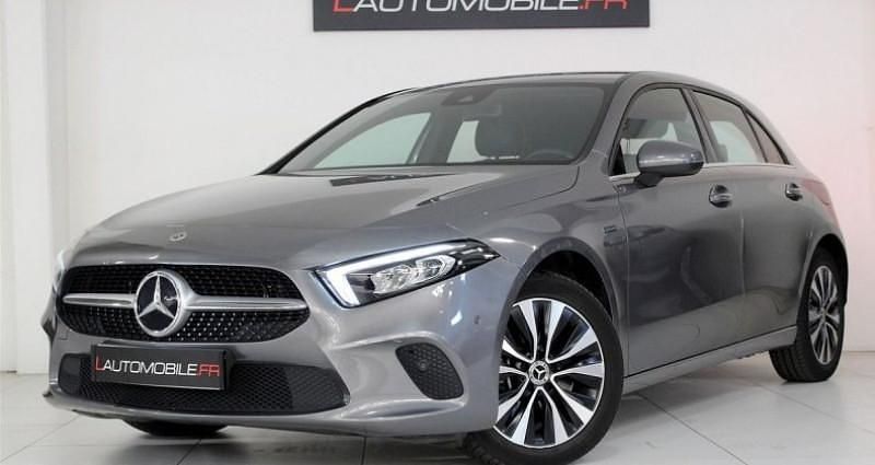 Utilisé 2020 Mercedes A160 Style Berline | 22 950 € - Image 1/4