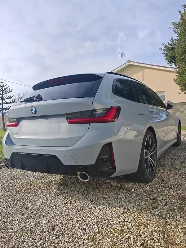 Gris Occasion 2023 BMW 320 M Sport Break | 33 900 € (Prix juste) - Image 1/4