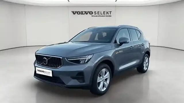 Gris Utilisé 2022 Volvo XC40 SUV | 30 490 € - Image 1/4