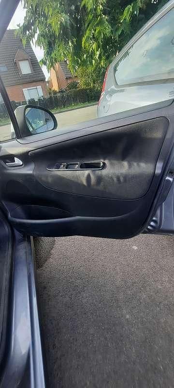 Occasion Peugeot 207 68 ch (50 kW) 2011 Gris Berline