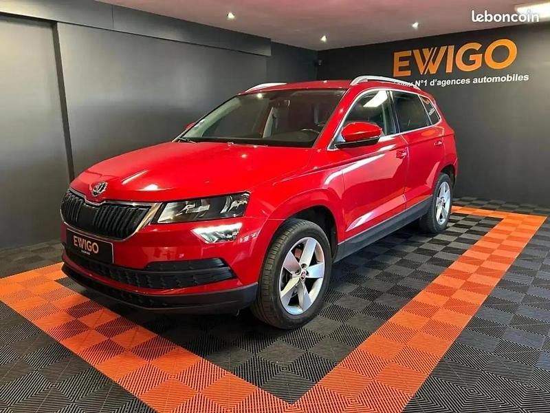 Rouge Utilisé 2019 Skoda Karoq Ambition SUV | 16 490 € (Prix assez cher) - Image 1/4