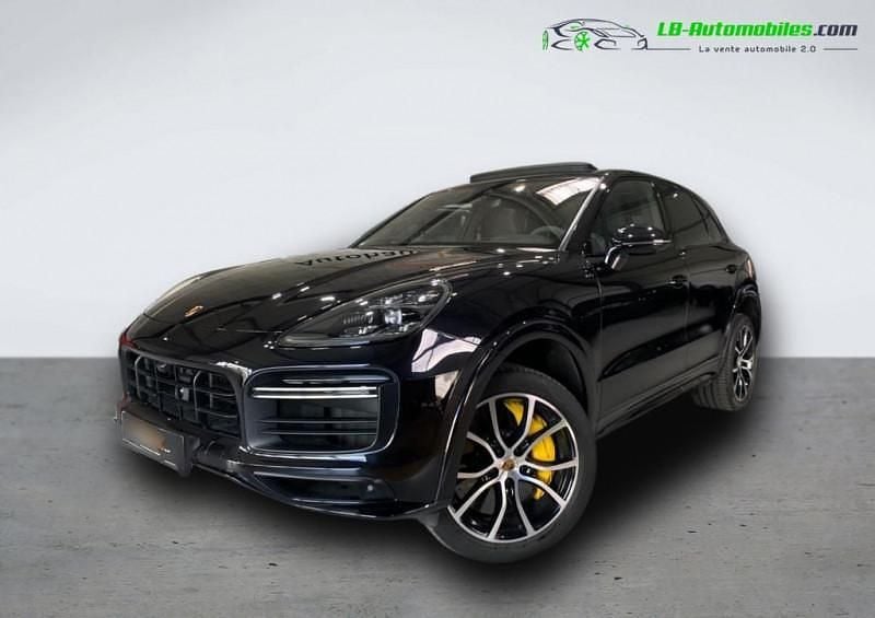 Utilisé 2019 Porsche Cayenne Turbo SUV | 101 100 € (Prix juste) - Image 1/4