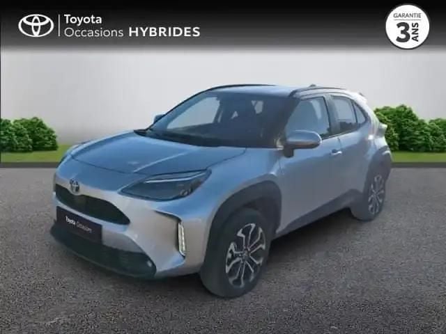 Gris minéral (m) Occasion 2023 Toyota Yaris Cross Design SUV | 23 200 € (Bon prix) - Image 1/4