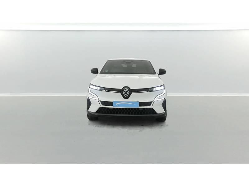 Occasion Renault Megane E-Tech Techno 161 kW (220 ch) 2022 Blanc Berline