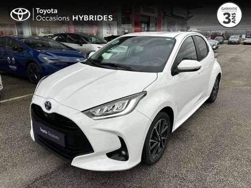 Utilisé 2023 Toyota Yaris Hybrid Design Berline | 21 790 € (Prix assez cher) - Image 1/1