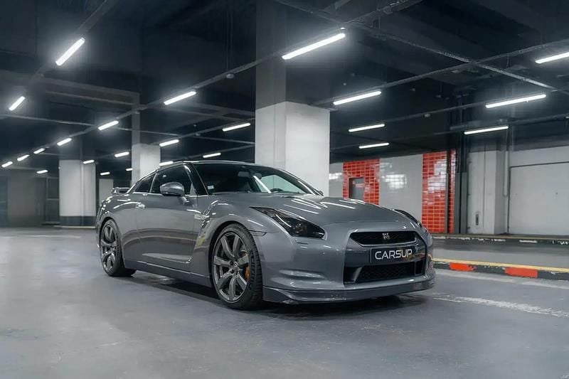 Gris Utilisé 2010 Nissan GT-R GT Coupé | 85 000 € - Image 1/4