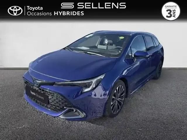 Occasion Toyota Corolla Design 2024 Bleu genièvre métallisé Break