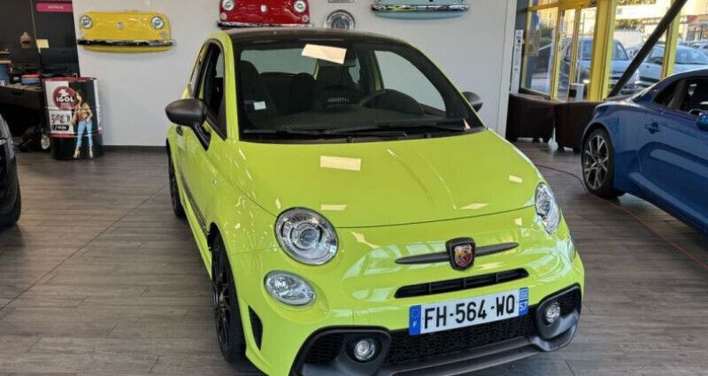 Utilisé 2019 Fiat 500 Abarth Citadine | 22 990 € - Image 1/4