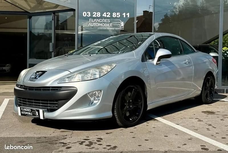 Gris Occasion 2011 Peugeot 308 CC Cabriolet | 7 990 € - Image 1/4