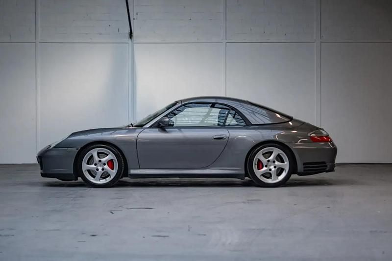 Occasion Porsche 911 325 ch (239 kW) 2004 Gris Cabriolet