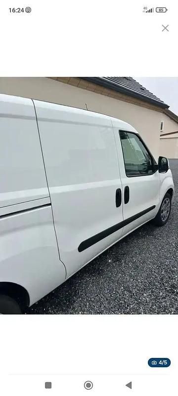 Occasion 2018 Fiat Doblò Monospace | 9 500 € - Image 1/4