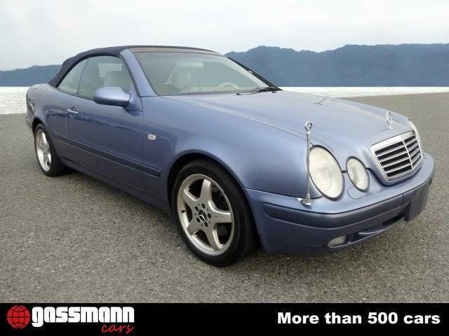 Occasion Mercedes CLK320 218 ch (160 kW) 1998 Bleu Cabriolet