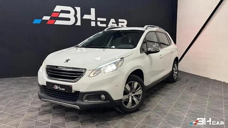 Blanc Utilisé 2013 Peugeot 2008 Allure SUV | 5 490 € - Image 1/4