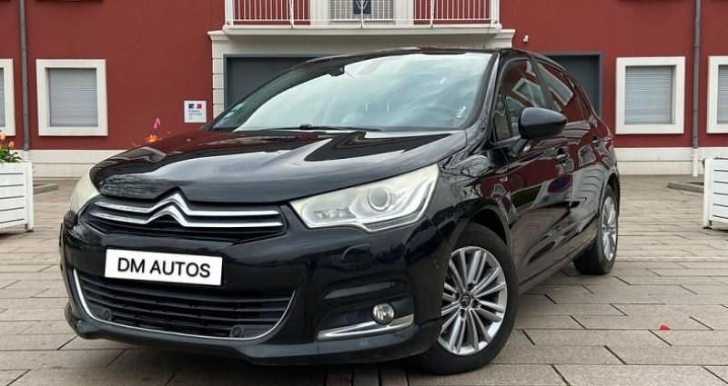 Noir Utilisé 2011 Citroën C4 Berline | 6 990 € - Image 1/4