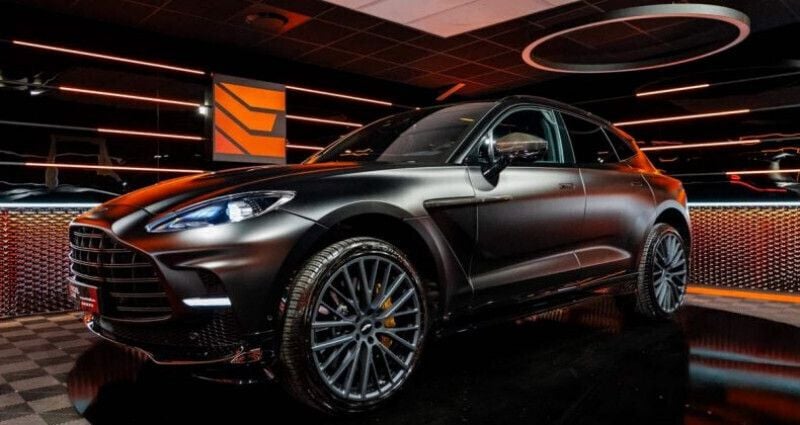 Utilisé 2023 Aston Martin DBX 707 SUV | 259 890 € - Image 1/4