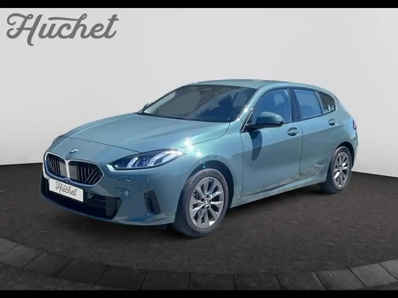 Vert Utilisé 2025 BMW 120 Shadowline Citadine | 34 970 € (Prix juste) - Image 1/4