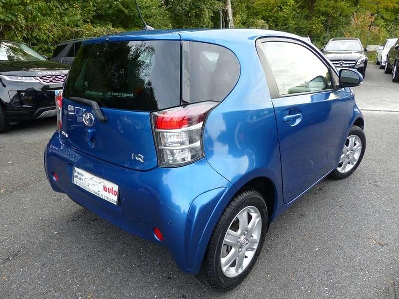 Occasion Toyota iQ 69 ch (50 kW) 2010 Bleu Citadine