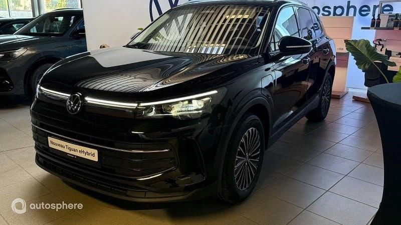 Noir Nouvelle 2025 VW Tiguan Edition SUV | 46 990 € (Bon prix) - Image 1/4