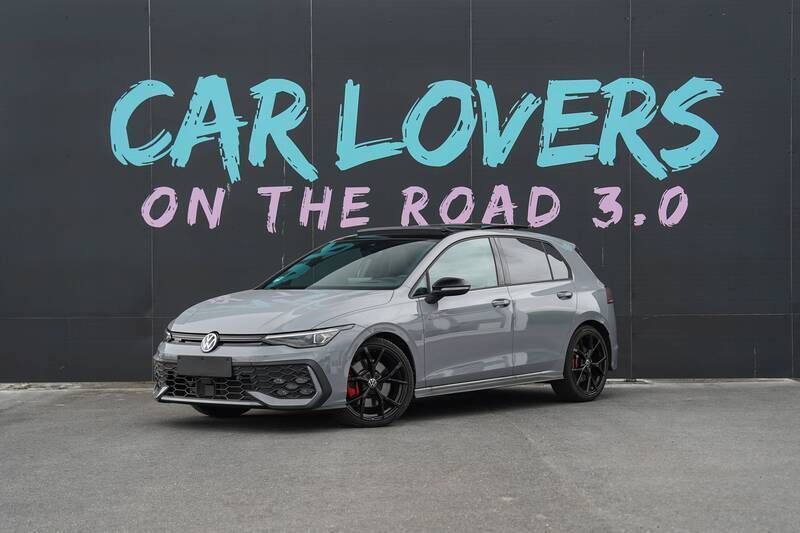 Gris Utilisé 2024 VW Golf VIII GTI Berline | 46 990 € (Prix assez cher) - Image 1/3