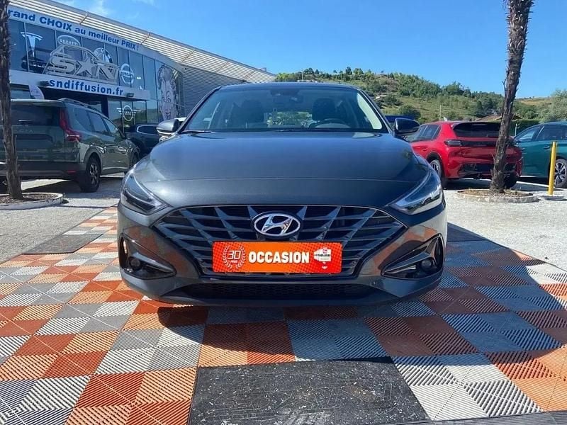 Occasion Hyundai i30 120 ch (88 kW) 2024 Gris Berline