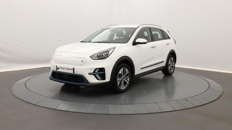 Blanc Utilisé 2022 Kia e-Niro 2 SUV | 22 569 € (Bon prix) - Image 1/4