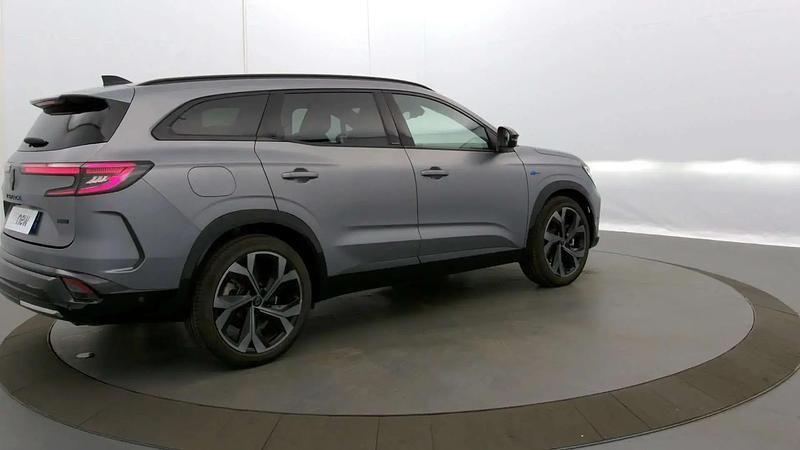 Image 2/4