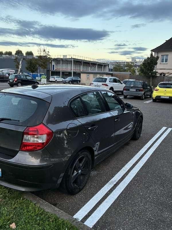 Occasion BMW 118 122 ch (89 kW) 2005 Citadine