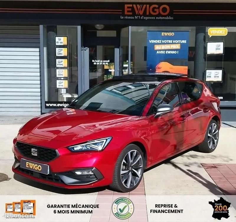 Rouge Utilisé 2021 Seat Leon FR Berline | 21 490 € (Bon prix) - Image 1/4
