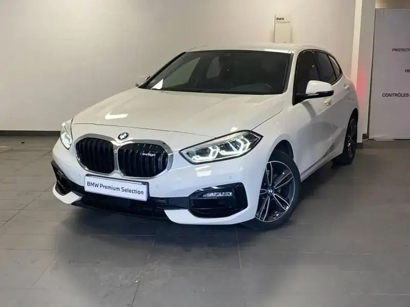 Blanc Utilisé 2022 BMW 116 Sport Line Citadine | 23 995 € (Prix juste) - Image 1/4