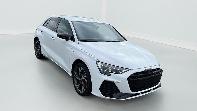 Nouvelle 2025 Audi A3 S-Line Berline | 45 410 € (Prix juste) - Image 1/4