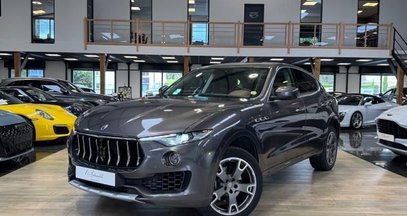 Utilisé 2016 Maserati Levante SUV | 36 990 € (Prix juste) - Image 1/4