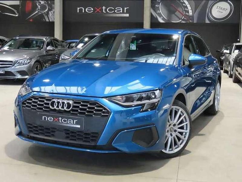 Occasion Audi A3 Sport 110 ch (80 kW) 2021 Bleu Berline