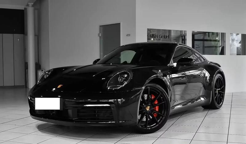 Noir Utilisé 2019 Porsche 911 Carrera 4S Coupé | 139 000 € (Prix juste) - Image 1/4