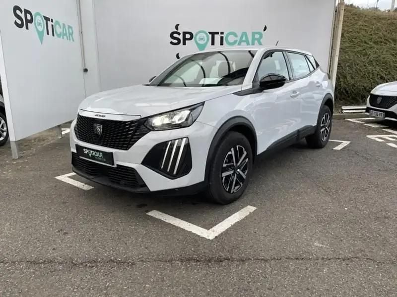 Blanc Utilisé 2023 Peugeot 2008 Active SUV | 19 990 € (Prix juste) - Image 1/4
