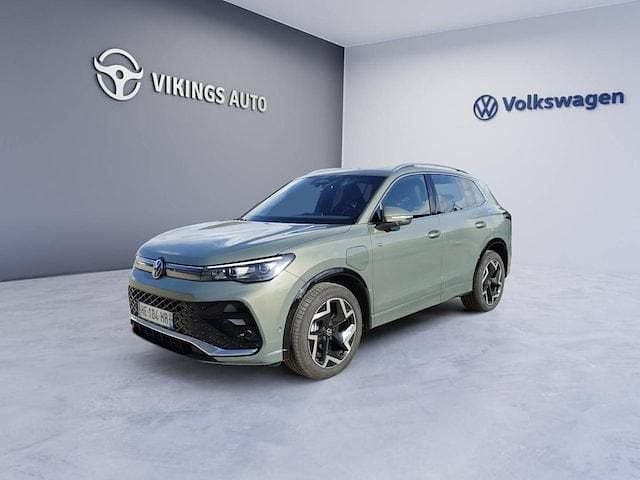 Utilisé 2025 VW Tiguan R-line Edition SUV | 52 390 € (Super prix) - Image 1/4