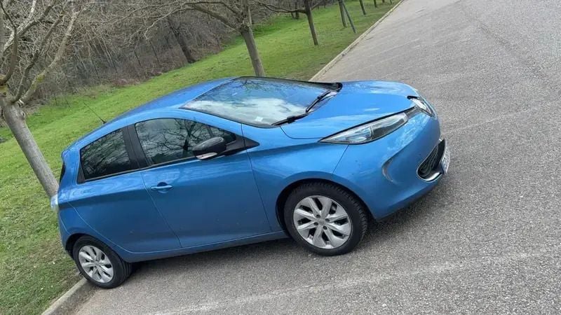 Utilisé 2016 Renault Zoe Intens Citadine | 4 800 € (Bon prix) - Image 1/4