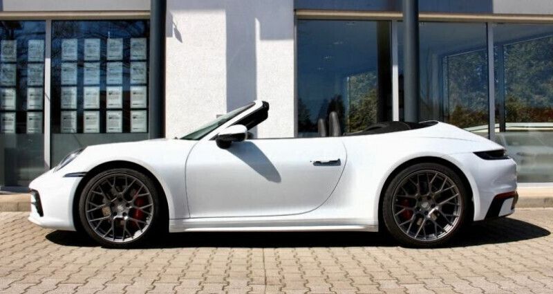 Utilisé 2019 Porsche 911 Carrera Cabriolet | 159 900 € (Prix assez cher) - Image 1/4
