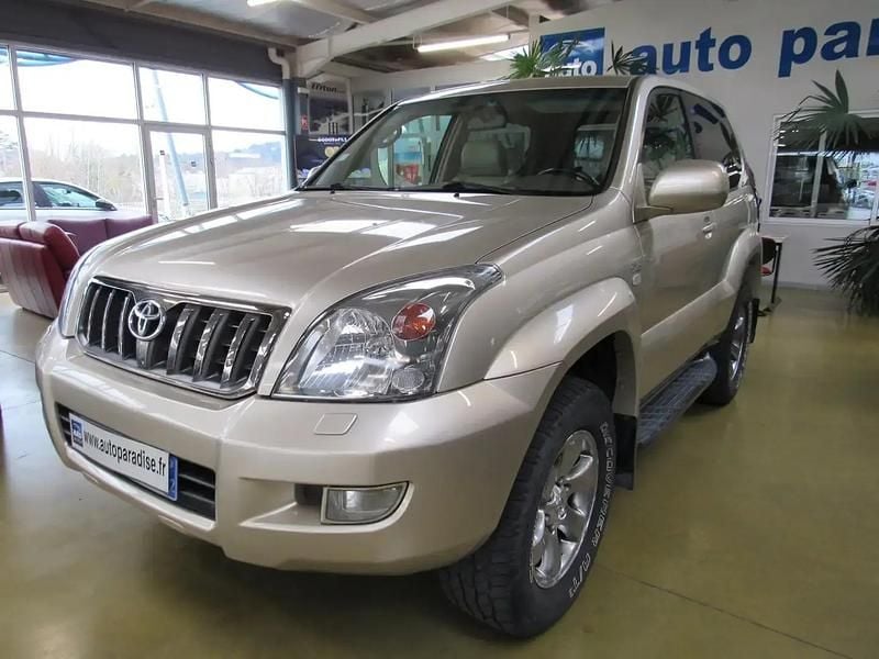 Beige Occasion 2009 Toyota Land Cruiser Lounge SUV | 24 900 € (Super prix) - Image 1/4