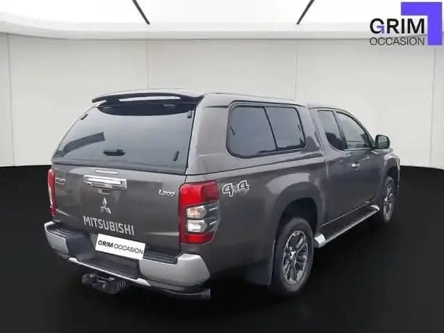 Occasion Mitsubishi L200 150 ch (110 kW) 2019 Marron Pick-up