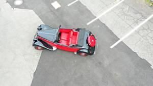 Image 4/4