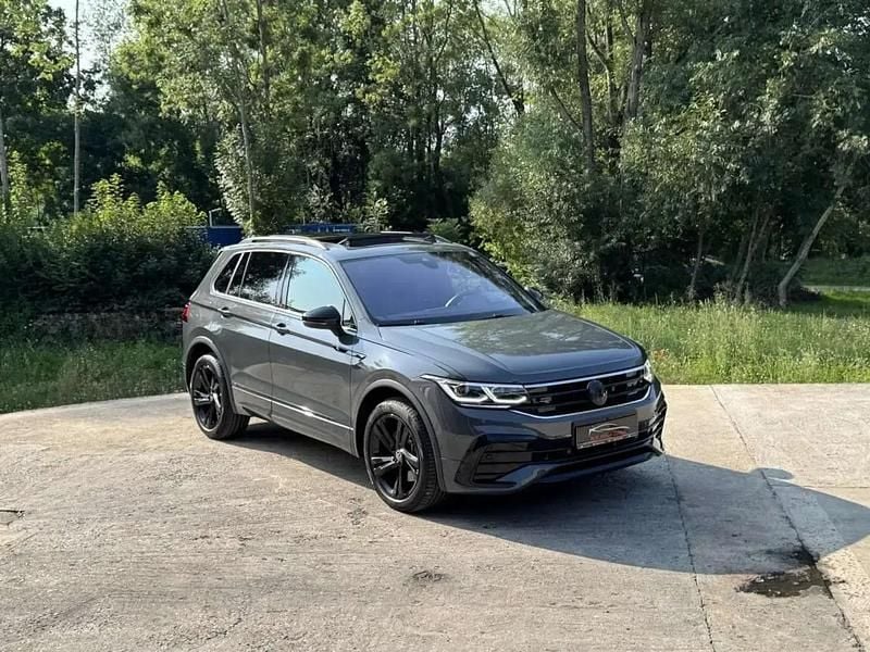 Gris Utilisé 2023 VW Tiguan Exclusive SUV | 35 000 € (Super prix) - Image 1/4