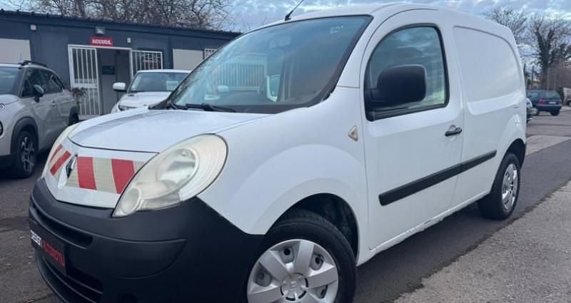 Occasion 2010 Renault Kangoo Monospace | 5 990 € (Prix juste) - Image 1/4