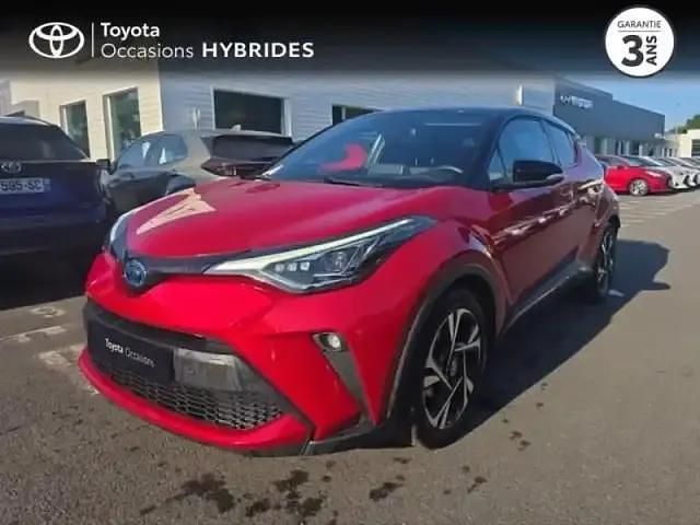 Rouge intense biton Occasion 2022 Toyota C-HR SUV | 24 990 € (Prix juste) - Image 1/4