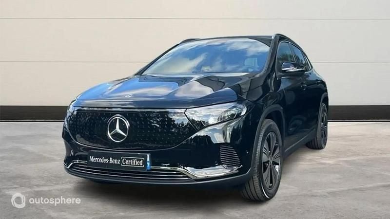 Noir Utilisé 2025 Mercedes EQA250+ Edition SUV | 39 990 € (Prix juste) - Image 1/4