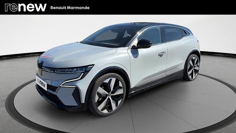 Gris Utilisé 2024 Renault Mégane Techno Berline | 26 989 € (Prix juste) - Image 1/4