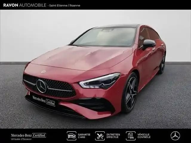 Patagonia red metallic paint Occasion 2023 Mercedes CLA200 Shooting Brake Break | 41 490 € - Image 1/4