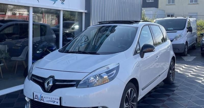 Utilisé 2015 Renault Scénic III Bose Edition Monospace | 9 480 € (Prix juste) - Image 1/4