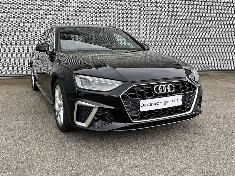 Noir mythe métallisé Utilisé 2024 Audi A4 S-Line Break | 45 990 € - Image 1/3